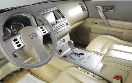 Infiniti FX I, 2004 год, 1 049 000 рублей, 8 фотография