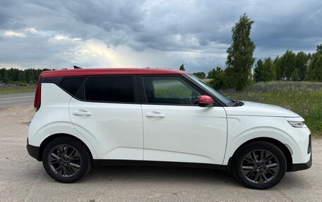 KIA Soul III, 2021 год, 2 100 000 рублей, 2 фотография