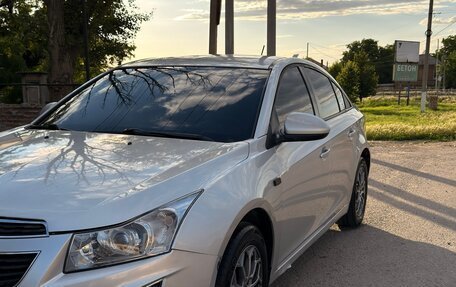 Chevrolet Cruze II, 2013 год, 695 000 рублей, 2 фотография