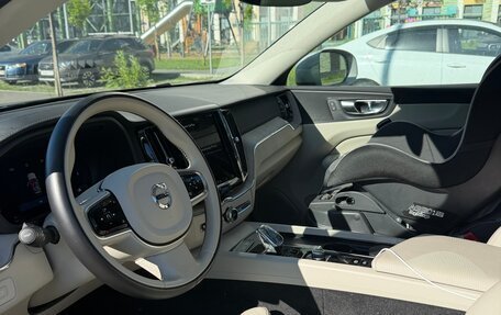 Volvo XC60 II, 2021 год, 4 800 000 рублей, 5 фотография