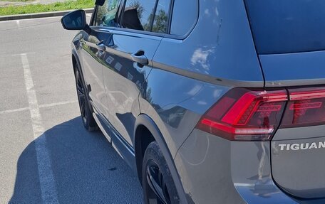 Volkswagen Tiguan II, 2019 год, 2 890 000 рублей, 6 фотография