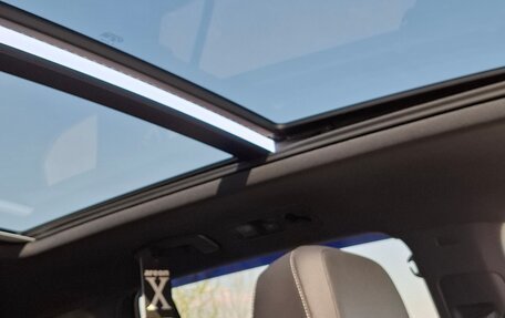 Volkswagen Tiguan II, 2019 год, 2 890 000 рублей, 16 фотография