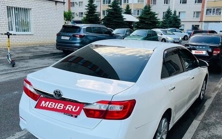 Toyota Camry, 2012 год, 1 620 000 рублей, 6 фотография