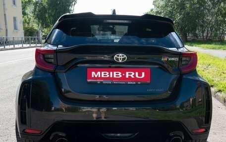Toyota Yaris, 2020 год, 4 800 000 рублей, 4 фотография