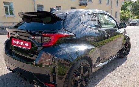 Toyota Yaris, 2020 год, 4 800 000 рублей, 6 фотография