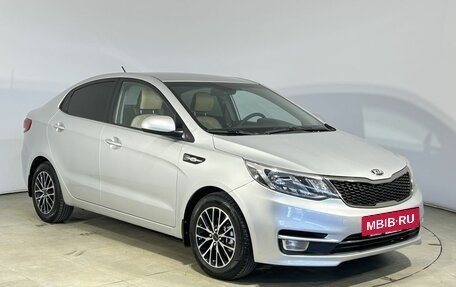 KIA Rio III рестайлинг, 2015 год, 1 000 000 рублей, 5 фотография