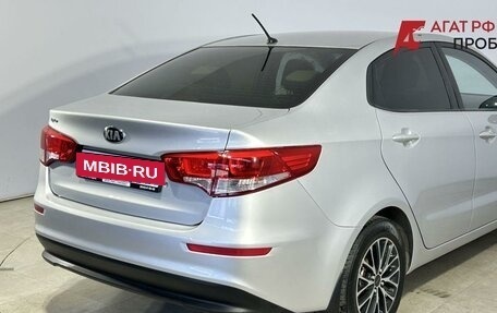 KIA Rio III рестайлинг, 2015 год, 1 000 000 рублей, 3 фотография