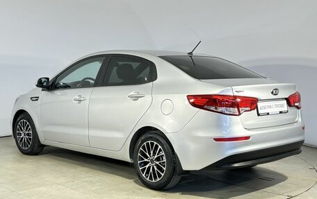 KIA Rio III рестайлинг, 2015 год, 1 000 000 рублей, 13 фотография