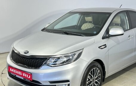 KIA Rio III рестайлинг, 2015 год, 1 000 000 рублей, 15 фотография