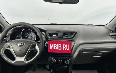 KIA Rio III рестайлинг, 2015 год, 1 000 000 рублей, 19 фотография