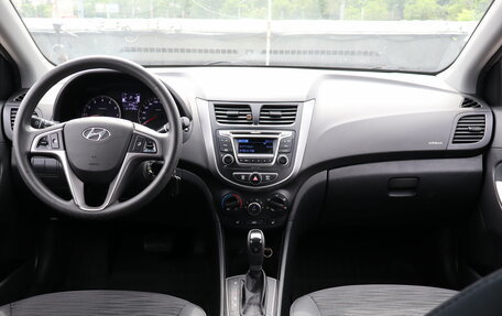 Hyundai Solaris II рестайлинг, 2015 год, 849 000 рублей, 10 фотография