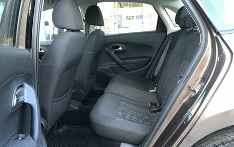 Volkswagen Polo VI (EU Market), 2015 год, 860 000 рублей, 11 фотография