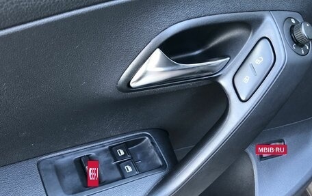Volkswagen Polo VI (EU Market), 2015 год, 860 000 рублей, 13 фотография