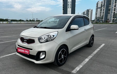 KIA Picanto II, 2012 год, 900 000 рублей, 1 фотография