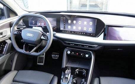 Audi Q5, 2026 год, 5 900 000 рублей, 13 фотография