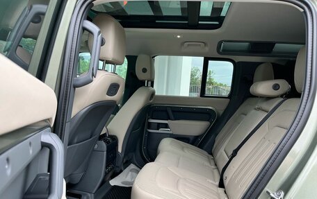 Land Rover Defender II, 2020 год, 6 550 000 рублей, 30 фотография