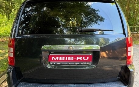 Chrysler Voyager IV, 2008 год, 1 500 000 рублей, 8 фотография