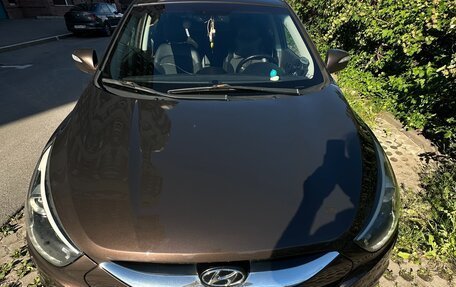 Hyundai ix35 I рестайлинг, 2013 год, 1 220 000 рублей, 3 фотография