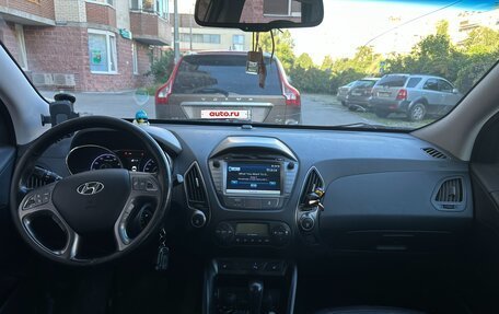 Hyundai ix35 I рестайлинг, 2013 год, 1 220 000 рублей, 10 фотография