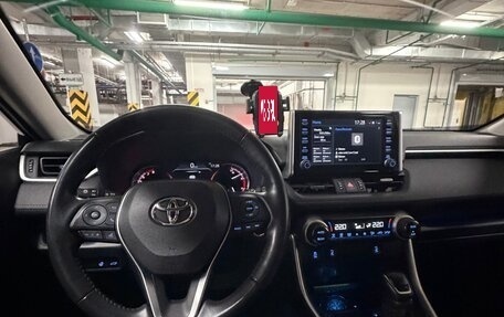 Toyota RAV4, 2020 год, 3 350 000 рублей, 11 фотография