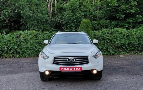 Infiniti FX II, 2012 год, 1 700 000 рублей, 3 фотография