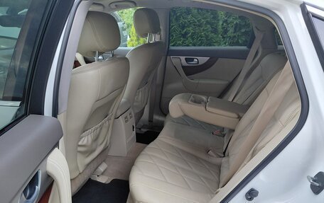 Infiniti FX II, 2012 год, 1 700 000 рублей, 14 фотография