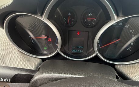 Chevrolet Cruze II, 2012 год, 620 000 рублей, 6 фотография