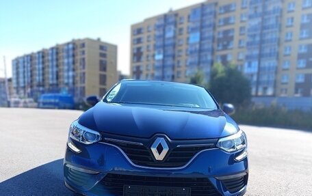 Renault Megane IV, 2020 год, 1 539 000 рублей, 2 фотография