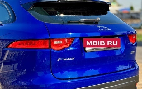 Jaguar F-Pace, 2018 год, 3 300 000 рублей, 3 фотография