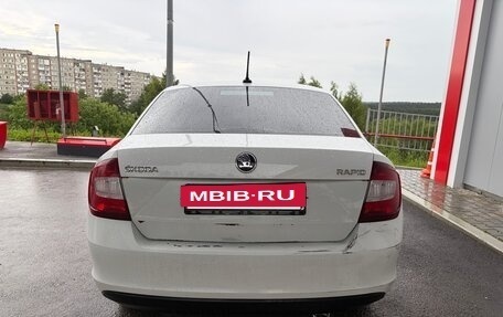 Skoda Rapid I, 2018 год, 800 000 рублей, 3 фотография
