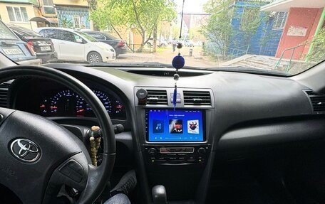 Toyota Camry, 2009 год, 1 350 000 рублей, 10 фотография