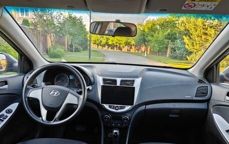 Hyundai Solaris II рестайлинг, 2016 год, 650 000 рублей, 3 фотография