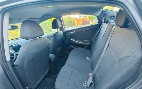 Hyundai Solaris II рестайлинг, 2016 год, 650 000 рублей, 16 фотография