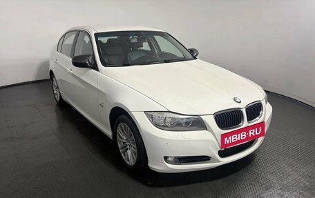 BMW 3 серия, 2011 год, 1 190 000 рублей, 3 фотография