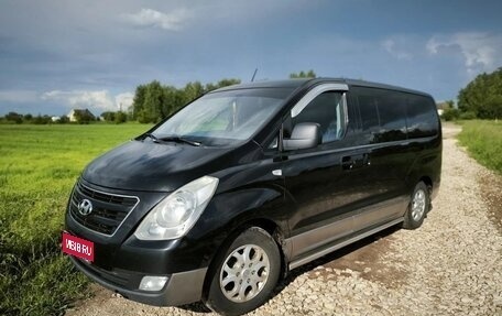 Hyundai H-1 II рестайлинг, 2014 год, 1 680 000 рублей, 1 фотография