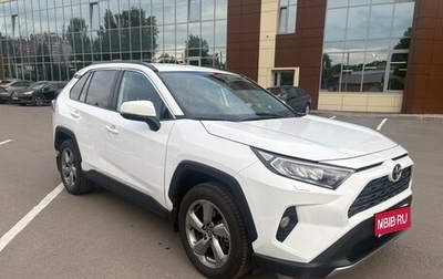 Toyota RAV4, 2021 год, 3 800 000 рублей, 1 фотография
