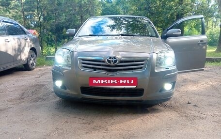 Toyota Avensis III рестайлинг, 2007 год, 750 000 рублей, 2 фотография