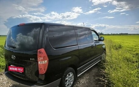 Hyundai H-1 II рестайлинг, 2014 год, 1 680 000 рублей, 4 фотография