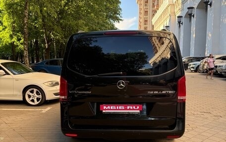 Mercedes-Benz Vito, 2014 год, 2 499 000 рублей, 3 фотография