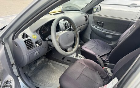 Hyundai Accent II, 2005 год, 330 000 рублей, 13 фотография