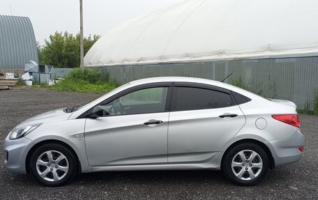 Hyundai Solaris II рестайлинг, 2013 год, 619 000 рублей, 8 фотография