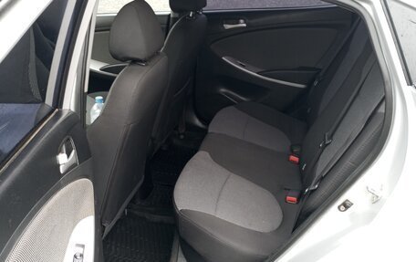 Hyundai Solaris II рестайлинг, 2013 год, 619 000 рублей, 9 фотография