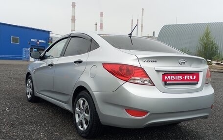 Hyundai Solaris II рестайлинг, 2013 год, 619 000 рублей, 7 фотография