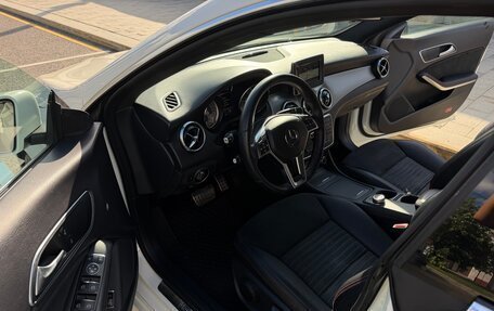 Mercedes-Benz CLA, 2014 год, 1 300 000 рублей, 11 фотография