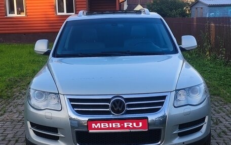 Volkswagen Touareg III, 2009 год, 1 230 000 рублей, 1 фотография