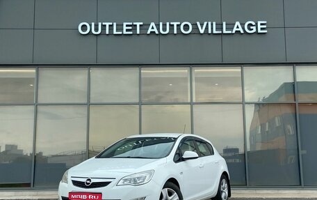 Opel Astra J, 2011 год, 539 000 рублей, 1 фотография