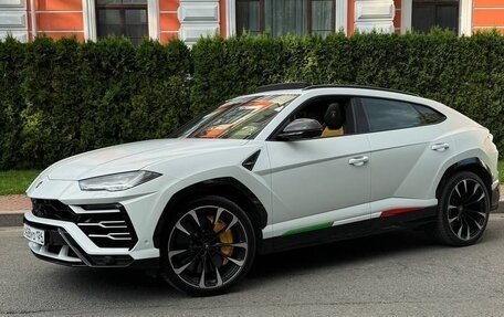 Lamborghini Urus I, 2020 год, 18 900 рублей, 2 фотография