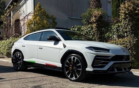 Lamborghini Urus I, 2020 год, 18 900 рублей, 8 фотография