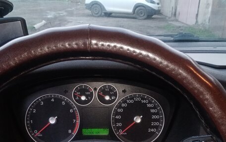 Ford Focus II рестайлинг, 2006 год, 390 000 рублей, 12 фотография