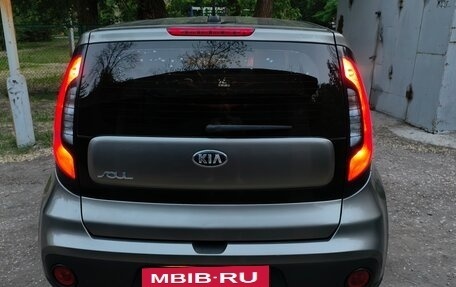KIA Soul II рестайлинг, 2018 год, 1 250 000 рублей, 2 фотография